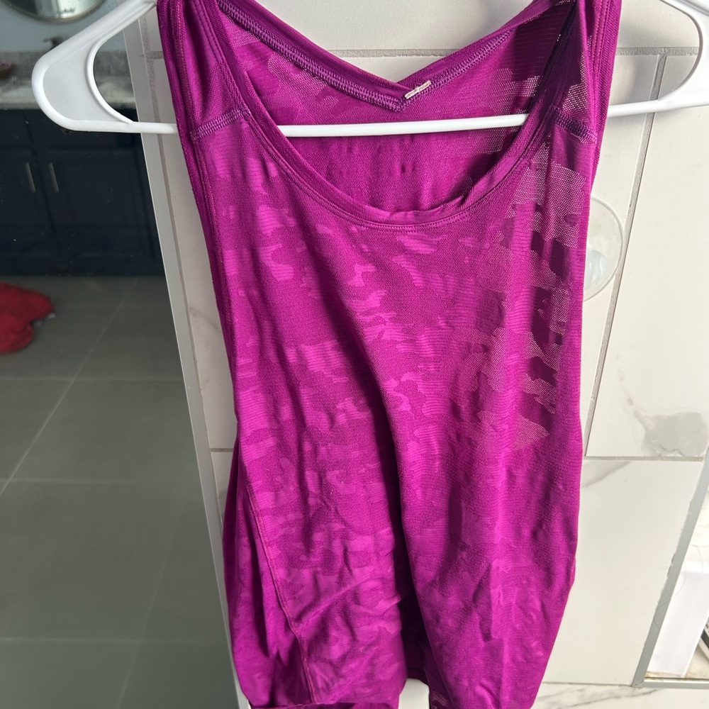 Women's Lululemon Tank Top Size 2-4